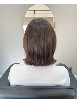 レジョワイユコンペール(Les Joyeux Comperes) くびれショートボブ