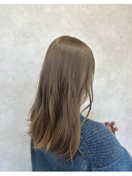 サロンドクオリア(Salon de Qualia) ミルクティベージュ/メルティカラー/グレージュ