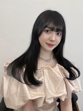 アミー 駒澤(Ammy komazawa) ロング/レイヤー/グレージュ/地毛風カラー/ブルーブラック/前髪