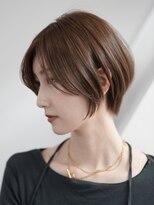 表参道白髪ぼかしウルフショートカットベージュアッシュ30代40代
