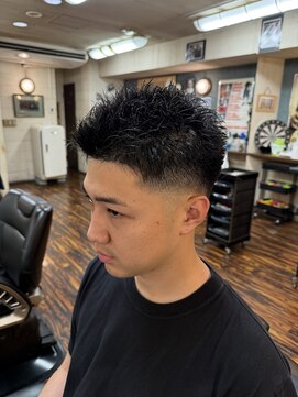 コダマ 大泉学園店(KODAMA) フェードスパイキーショート/スキンフェード/スパイキーショート