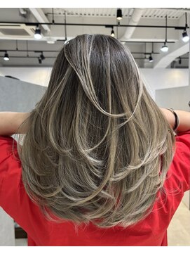 メリー オオサカ(Merly Osaka) バレイヤージュ