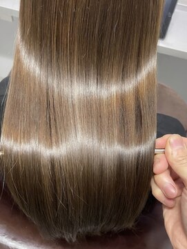 ライア 下北沢(laia) ベージュブラウン【髪質改善 下北沢 トリートメント】