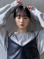 ラダ(Lada)&nbsp;【LadA 城本英恵】 艶髪タイトショート