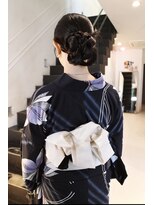 グリフィカ(grifica)&nbsp;タイトに華やかに大人っぽく