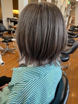 ココロヘアー ウィル 半田山店(Cocolo hair Will) 軽やかグレージュの上品ボブ
