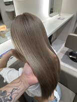 アイトーキョー 名古屋名駅(AI TOKYO)&nbsp;ミルクティ/グレージュ/ベージュ/顔周り/韓国/[名古屋/名駅]