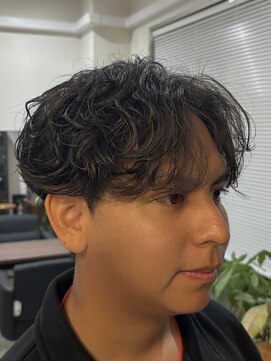 カウンター(COUNTER) メンズセンターパート/シャドウパーマ【初回12,500円】