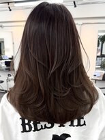 ヘアサロン リボーン(Hair salon Reborn)&nbsp;動きのある3段レイヤー