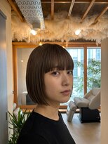 ホロル(horol)&nbsp;ぱつっとラインの上品ミディアムボブ