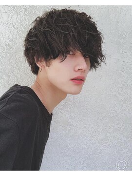 シン(syn) 前髪長めマッシュ