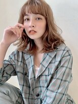 ふんわりミディアム　シルクベージュ　ハイライト