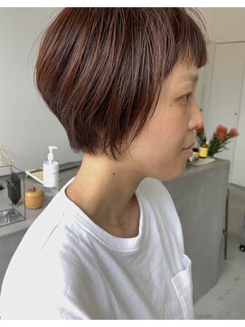 フィル(fil) ショートボブ／オレンジベージュ