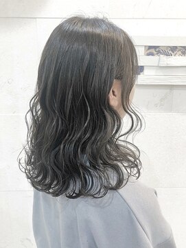 ティンク センター南 (Tink) シアーグレージュ