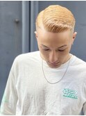 ☆ハイトーン×サイドパート☆【池袋フェード】