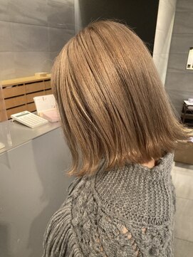 リー 京橋(Lee) 【Lee京橋】ボブ×ベージュ