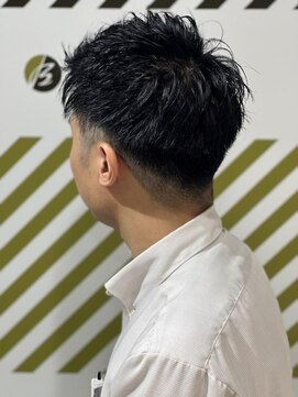 バーバーバー 四谷(BARBER-BAR) 大人のツーブロックスタイル