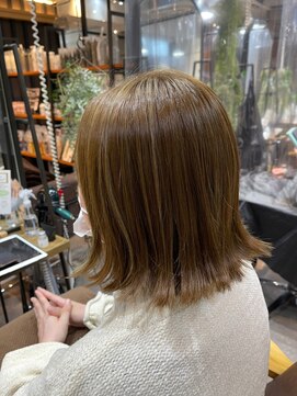 ネウィ グランデ 横浜(newi grande) 外ハネボブ/大人かわいい美髪/ペールベージュ