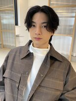 コンティニュー オモテサンドウ(CONTINUE OMOTESANDO)&nbsp;CONTINUE(表参道)センターパート/メンズヘア/カルマパーマ/YURIA