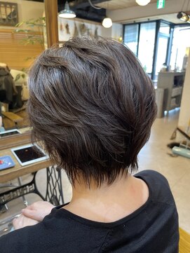 チリンバイロストシティー(Chillin by LOSTCITY) リバースショートレイヤー