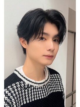 オーシャントーキョー 渋谷神南(OCEAN TOKYO) 韓国ヘアカルマパーマカルマバングセンターパート黒髪ウルフ