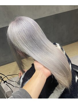 エース(ACE:Re) ホワイトシルバー