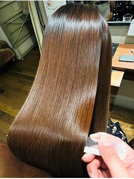 トライフ バイ アカラ(Trife by AKARA)の写真/【国立徒歩4分】お客様の髪質、状態に合わせてご提案します！酸性ストレートもご用意してます♪