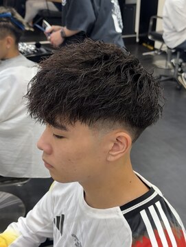 メンズサロンドットリアン(dot. lien) ツイストパーマフェードツーブロックメンズパーマ