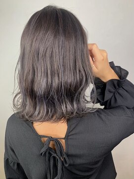 アンダーバーホワイト 泉佐野店(_WHITE) ☆切りっぱなしボブ 愛されショートボブ 小顔ボブ