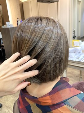 アルターリール(aL ter Rire) 暗めカラー/デザインカラー/フェイスフレーミング/中村郁未