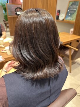 テラスアヴェダ(Terrace AVEDA) レイヤーカット/20代/30代/40代/50代