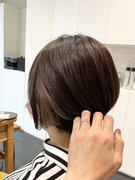 エムプラス 二子玉川(Mplus) ショート×インナーカラー　夏目サトル