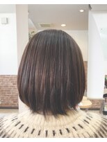 カットハウス はさみの部屋&nbsp;大人ふんわりショートボブ