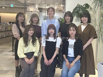 ヘアメイク カン プラスエフ(HAIR MAKE KANN+f)の写真/【幅広い年齢層に対応】女性目線で創る"大人可愛いスタイル"が大人気！髪のお悩みも気軽に相談してみて♪