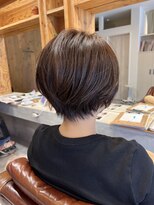 アドラーブル 駅南店(adorable)&nbsp;20代30代40代前下がりストレート小顔補正立体カット