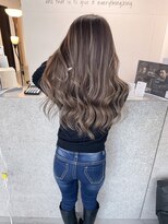 キング 枚方店(K!ng)&nbsp;【枚方、高槻、梅田】ホワイトハイライト