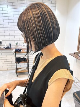 スケッチ(sketcH) 前下がりボブ×アンブレラカラー×ハイライト