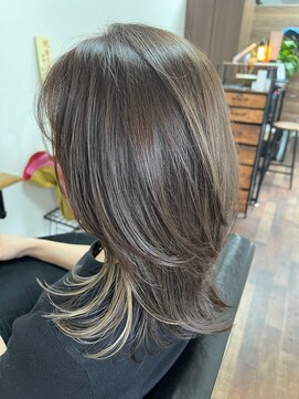 ハイナ(Hi...na) レイヤーカット