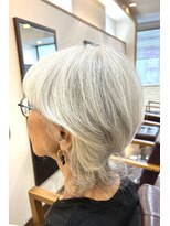 ヘアー グリーン(hair green) 50代60代70代グレイおしゃれボブ