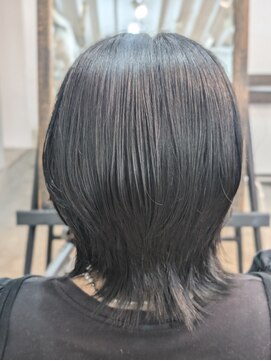 レガーレ(Legare) 外ハネミディアム