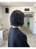 暗めのオリーブグレージュ