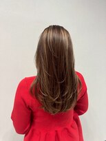 ラルガ 黒崎(Raruga)&nbsp;ハイライトカラーミルクティーベージュレイヤーカット