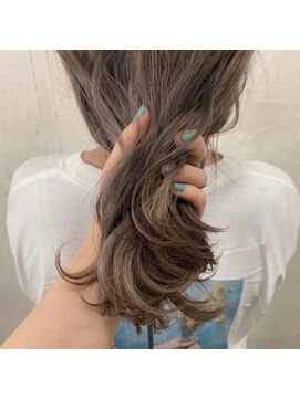 セーヌパス(CEINE PATH) ニュアンスパーマ/ナチュラルハイライト/ダークカラー/中目黒