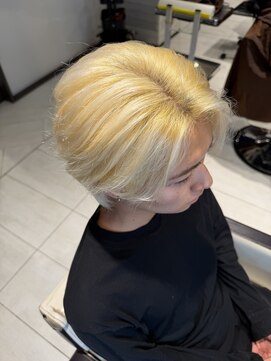 アース オーセンティック 新浦安店(EARTH Authentic) ブロンドヘアー