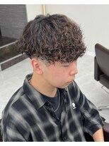 ジーニー 新百合ヶ丘(Genie) フェザーパーマサーフカール刈り上げセンターパート