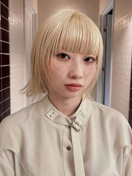 リリック(LYLICK) ホワイトベージュ