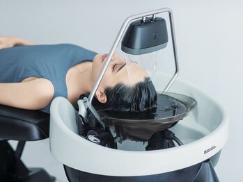 トワ 仙台店(toi)の写真/極上ヘッドスパ×頭浸浴で至福のひととき♪頭皮から整え、日々の疲れを癒しながら美髪へ◎