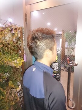 キュアスペース(CURE SPACE) メンズカット 『ガッツリ2ブロック』