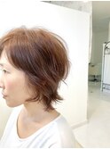 ショートボブ