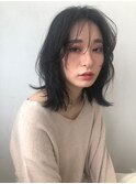 ウェットヘア/アッシュカラー/黒髪/暗髪/レイヤーロング